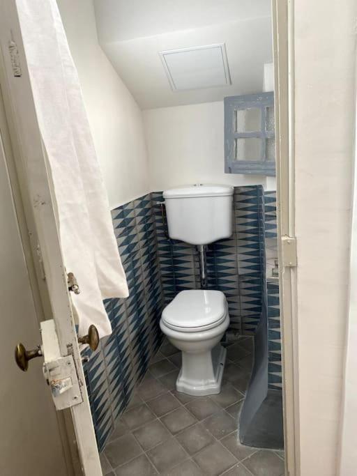 La Loge Familiale: 110M2, Place Rose Goudard, Ac L'Isle-sur-la-Sorgue Exterior photo